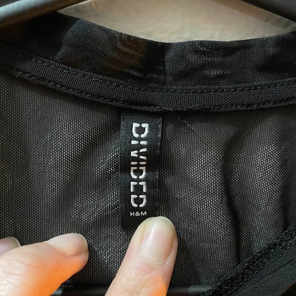 Black mesh see through top T-Shirt - Picture 3 of 5